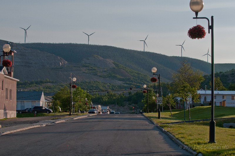 20100720_185619 Nikon D300.jpg - Ghostly Murdochville, QC....with its wind turbines